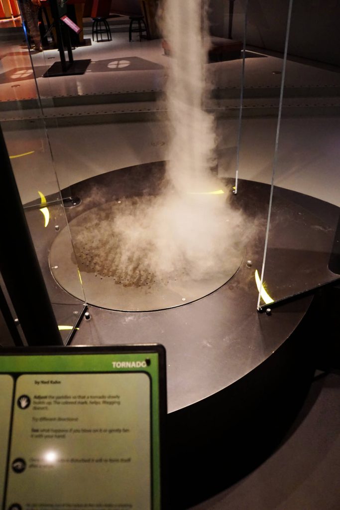 phaeno in Wolfsburg – a science centre for all ages