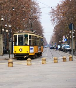 Strassenbahn fahren in Mailand