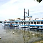 With the paddle steamer across the Havel